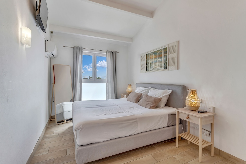 Premium Apartment, 2 Bedrooms, Sea View photo 2