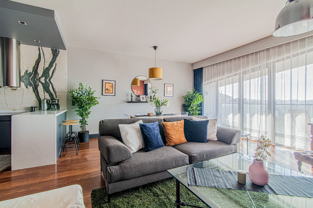 Apartment photo 1