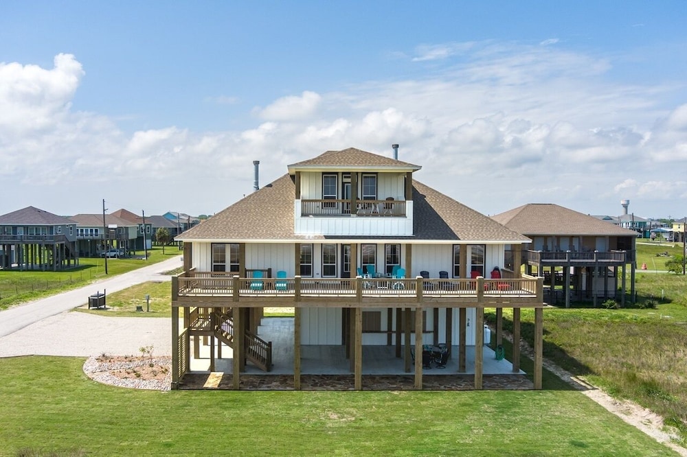 House, 5 Bedrooms