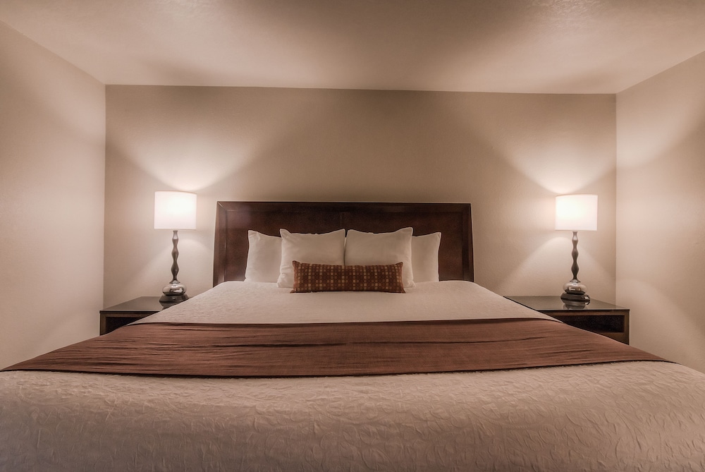 Suite, Multiple Beds, Non Smoking, Kitchen (Living Room, Full Kitchen) photo 2
