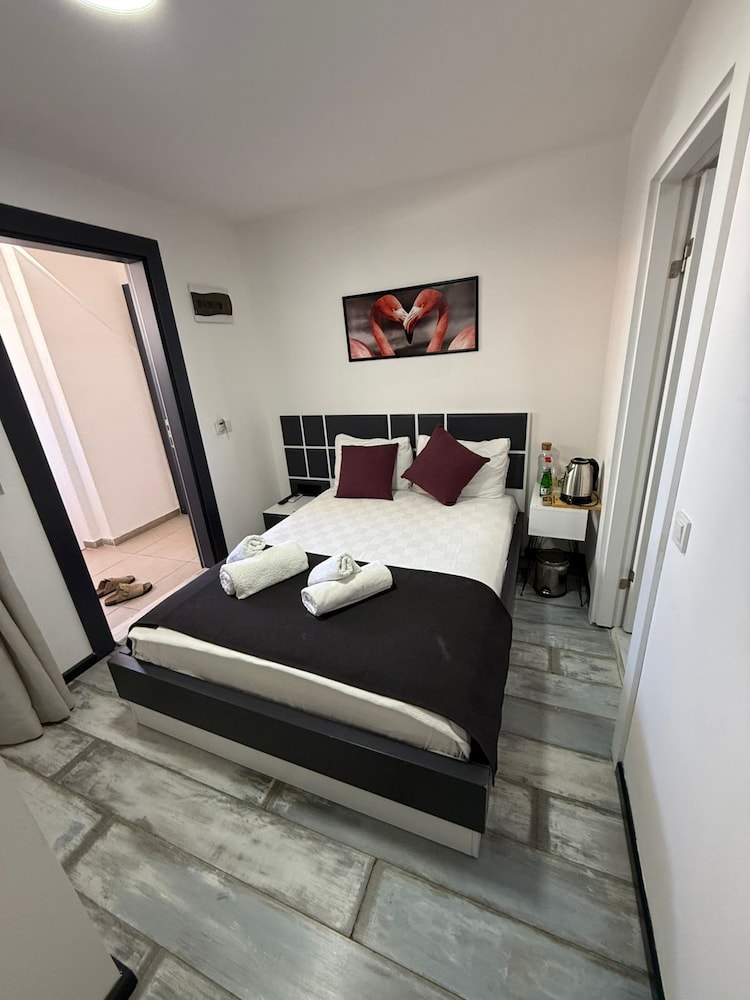 Economy Double Room photo 1