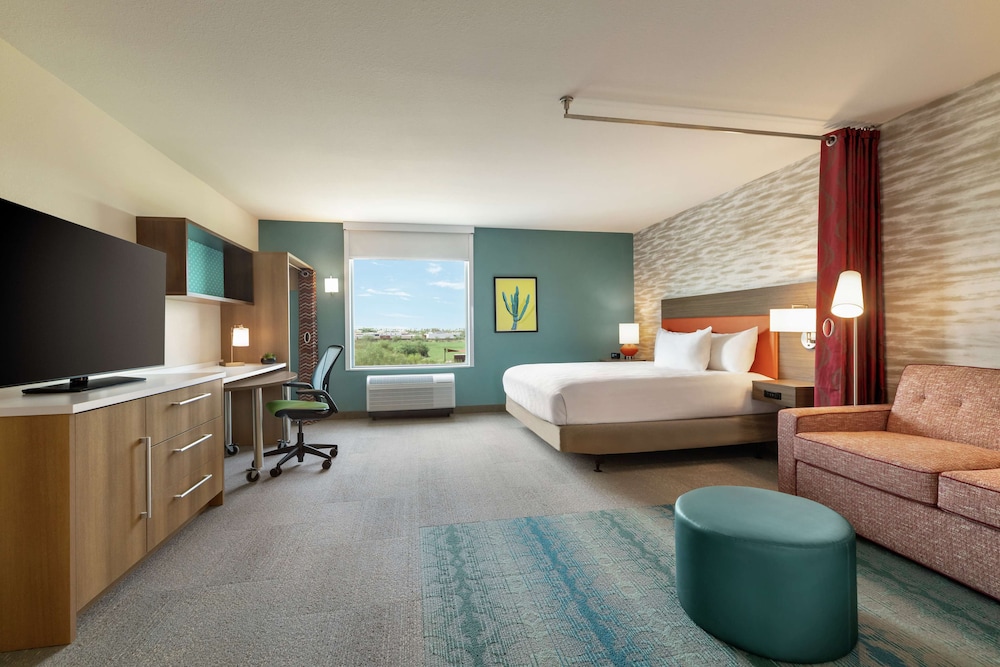 Studio, 1 King Bed, Accessible, Bathtub - Photo 3