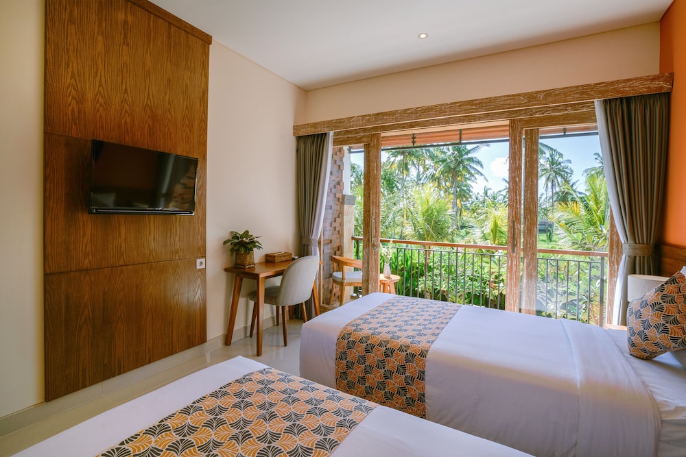 Deluxe Room, Pool View - Photo 10