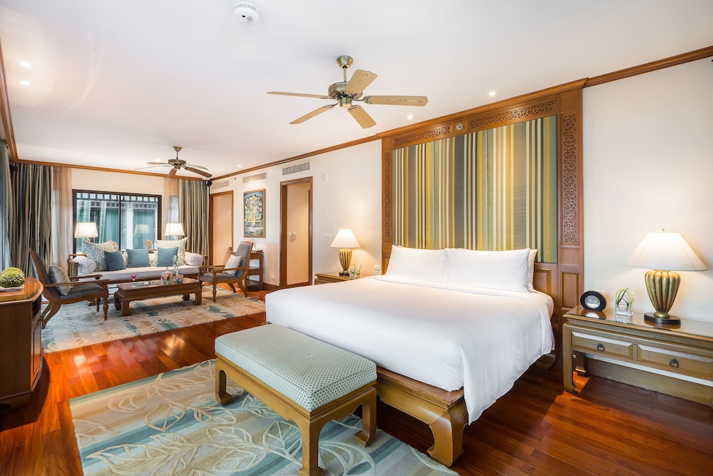 Suite, 1 Bedroom, Oceanfront photo 2