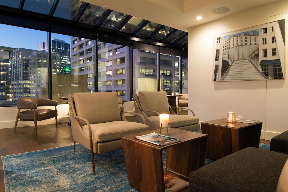 Presidential Suite, 1 Bedroom thumbnail 6