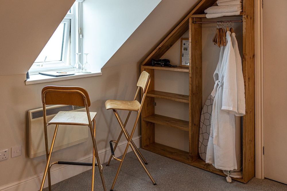 Attic Studio Suite, 1 double with Sofa Bed, Sea view photo 3