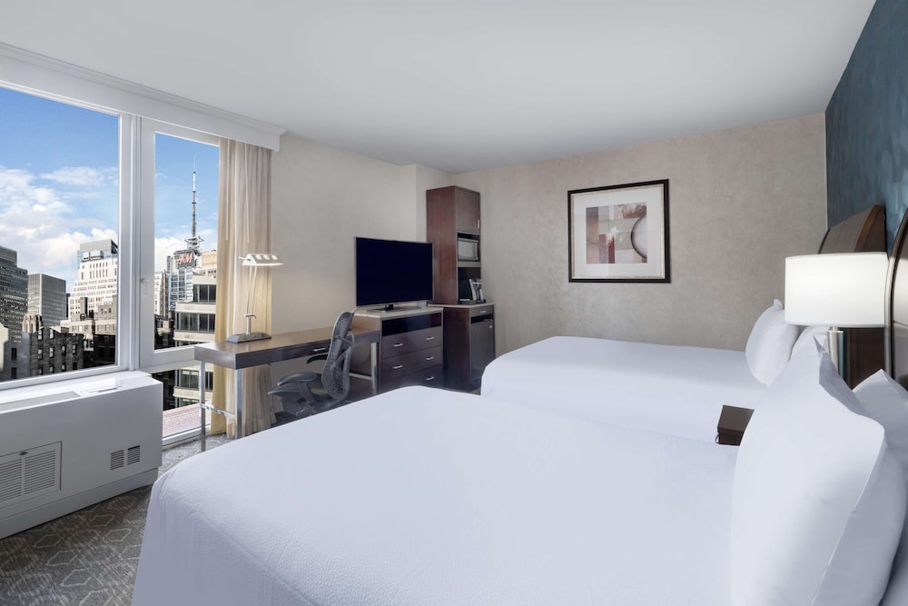 Room, 1 Double Bed, City View (Macy's Parade)