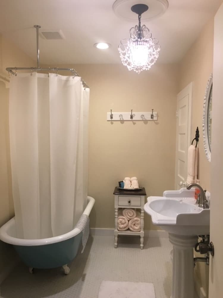 Kathleen Suite photo 3