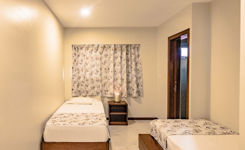 Family Apartment, 2 Bedrooms photo 2