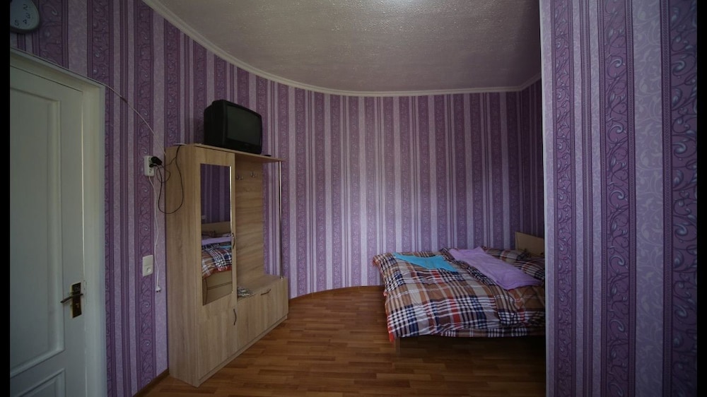 Basic Twin Room photo 1