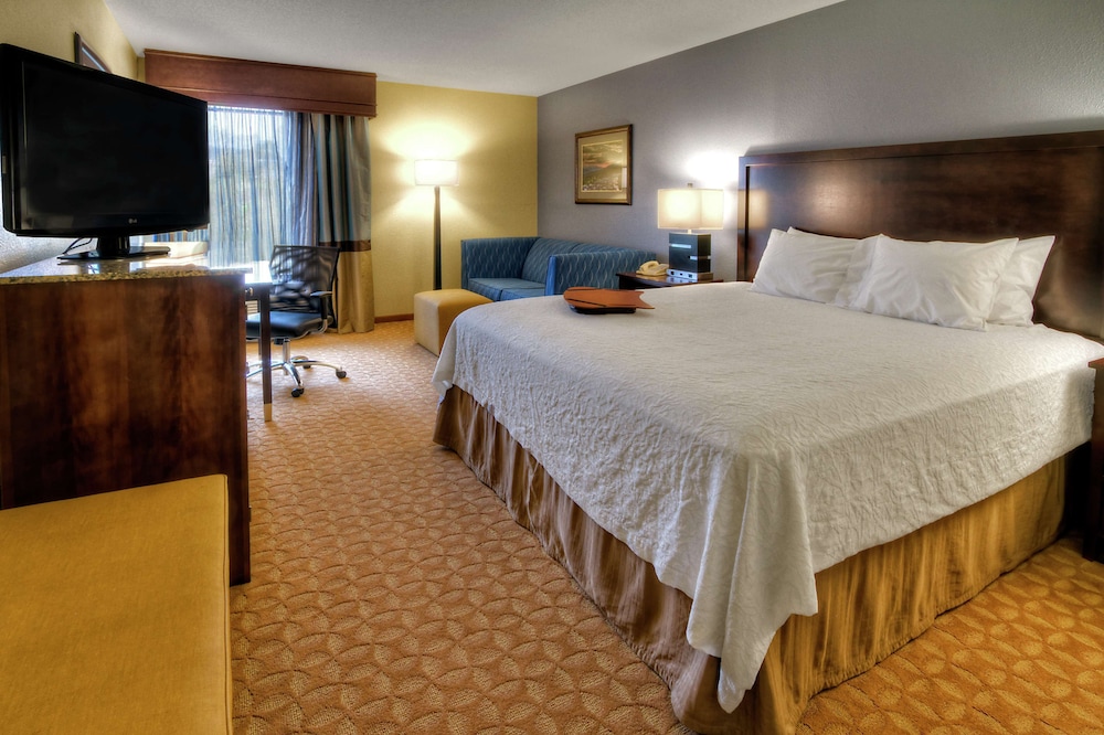 One King Bed, Non-Smoking