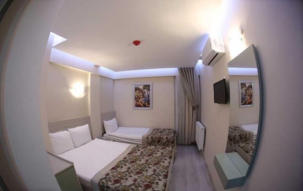 Standard Triple Room photo 1