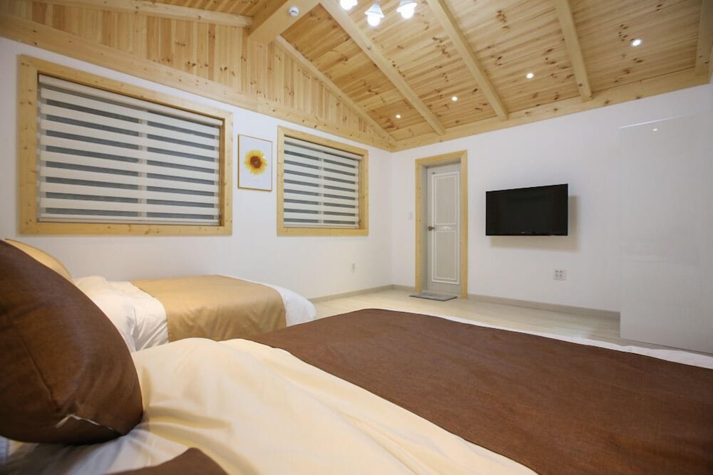 Room (Santorini) - Photo 6