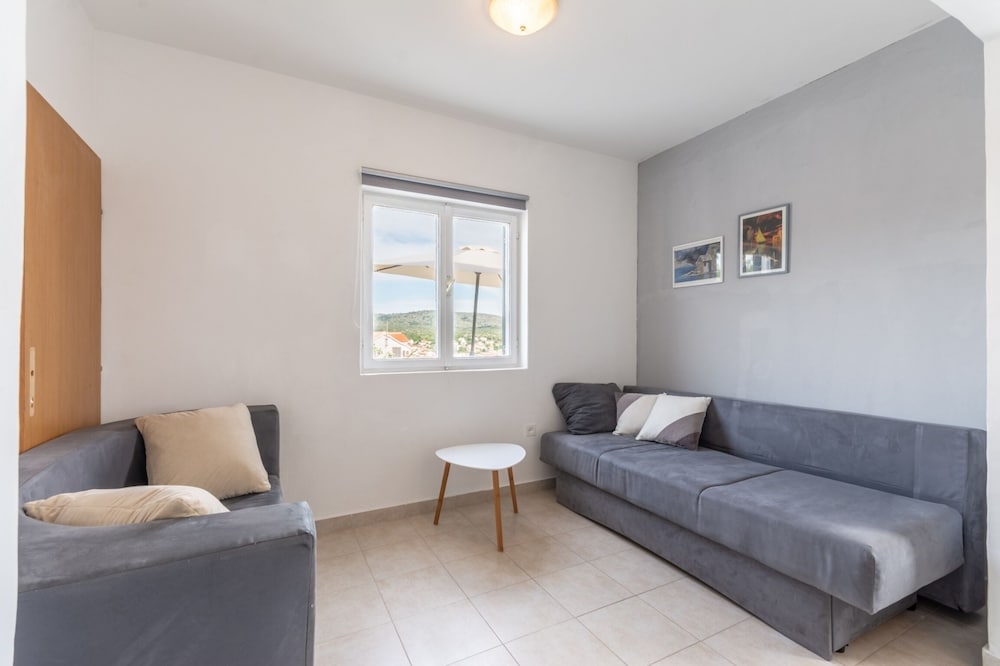 Apartment (Two Bedroom Apartment With Terrace)