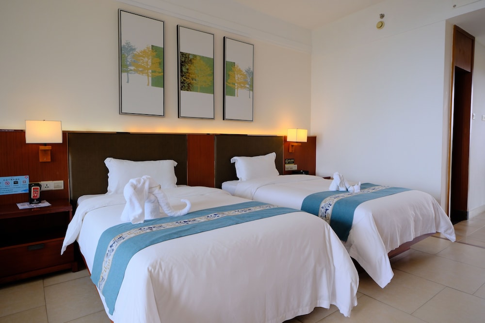 Luxury Twin Room, Balcony, Ocean View photo 2