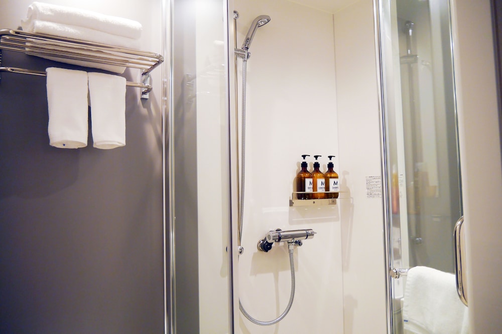 Double Room - Photo 8