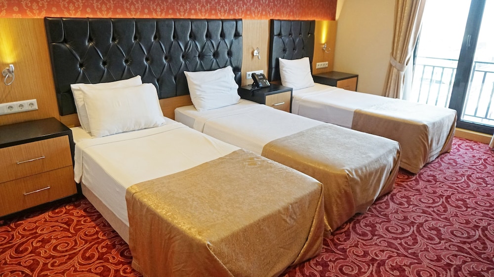 Standard Triple Room photo 1