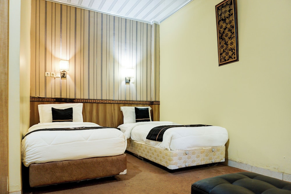 Standard Suite, 2 Twin Beds