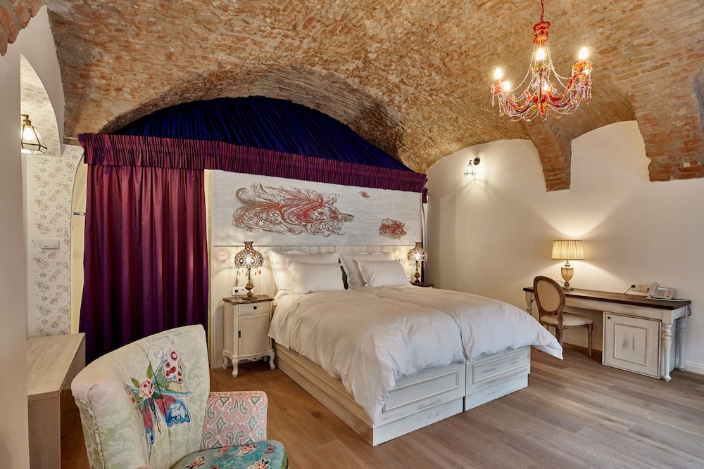 Grand Twin Room