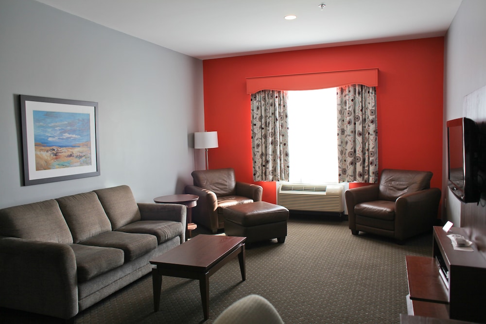Suite, 2 Queen Beds, Non Smoking, Kitchenette (Living Room;with Sofabed) - Photo 6