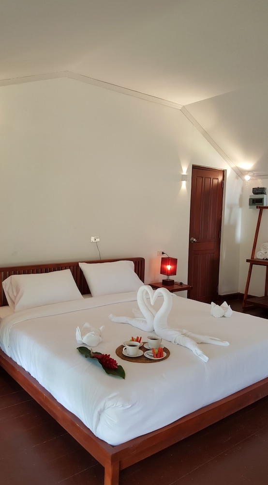 Standard Bungalow Double Bed photo 1