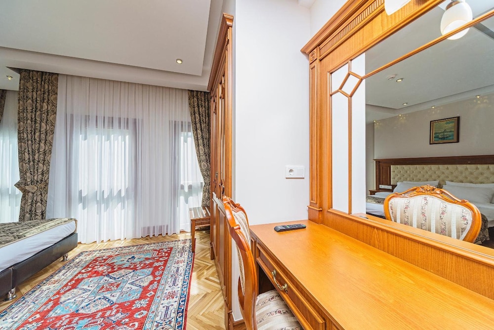 Standard Double Room photo 3