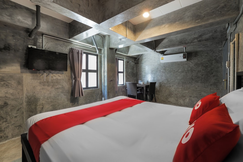 Premium Double Room, Shared Bathroom photo 3