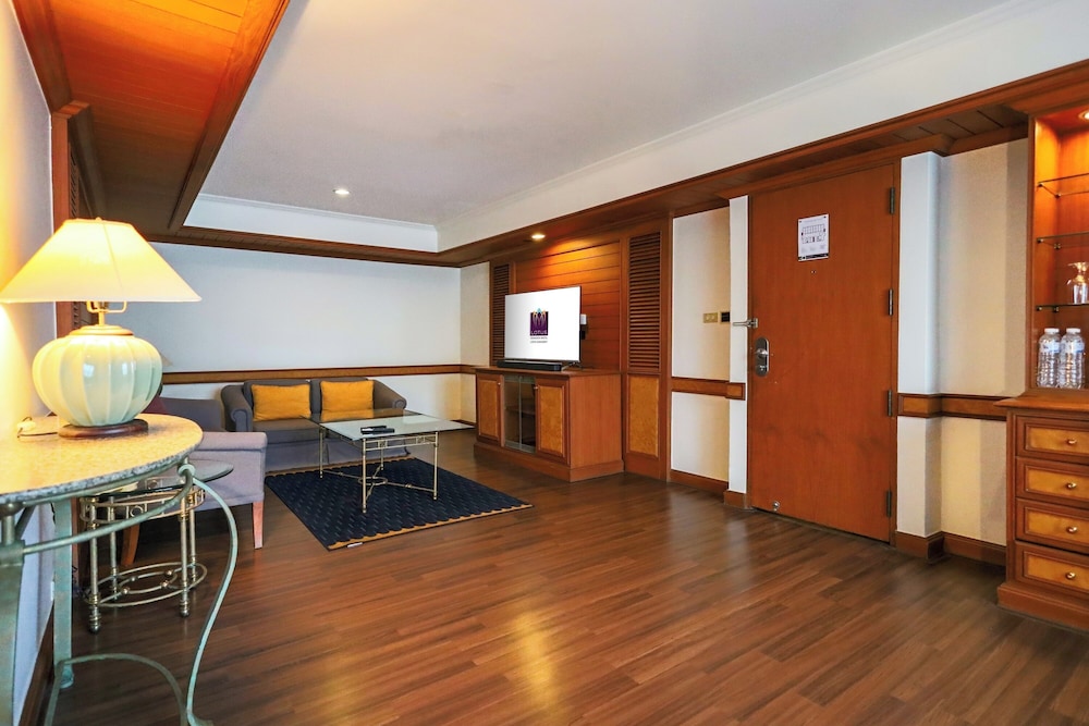 Executive Suite photo 3