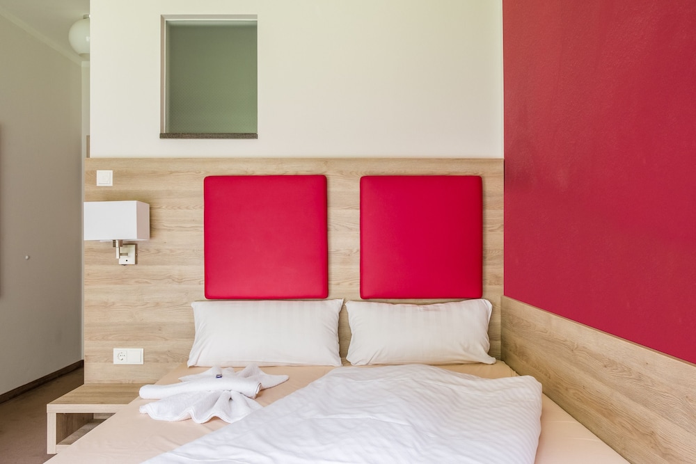 Single Room photo 3