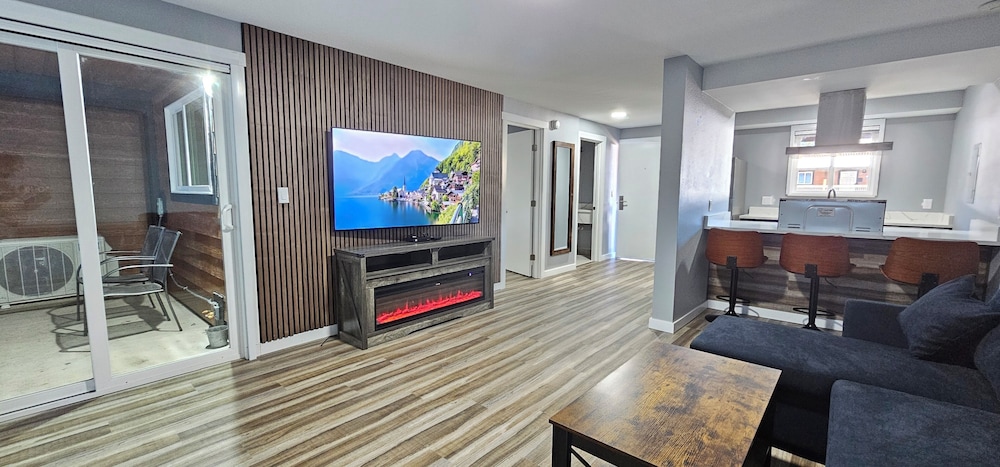 Premium Suite, 2 Bedrooms, Non Smoking, Kitchen photo 1