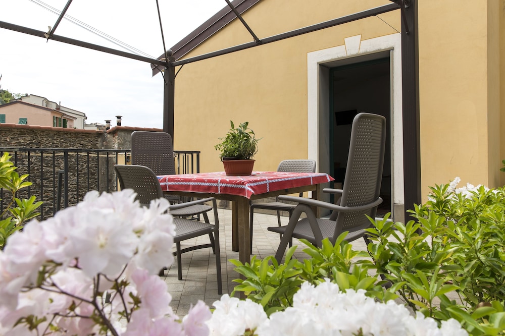 Standard Double Room, 1 Double Bed, Patio photo 3