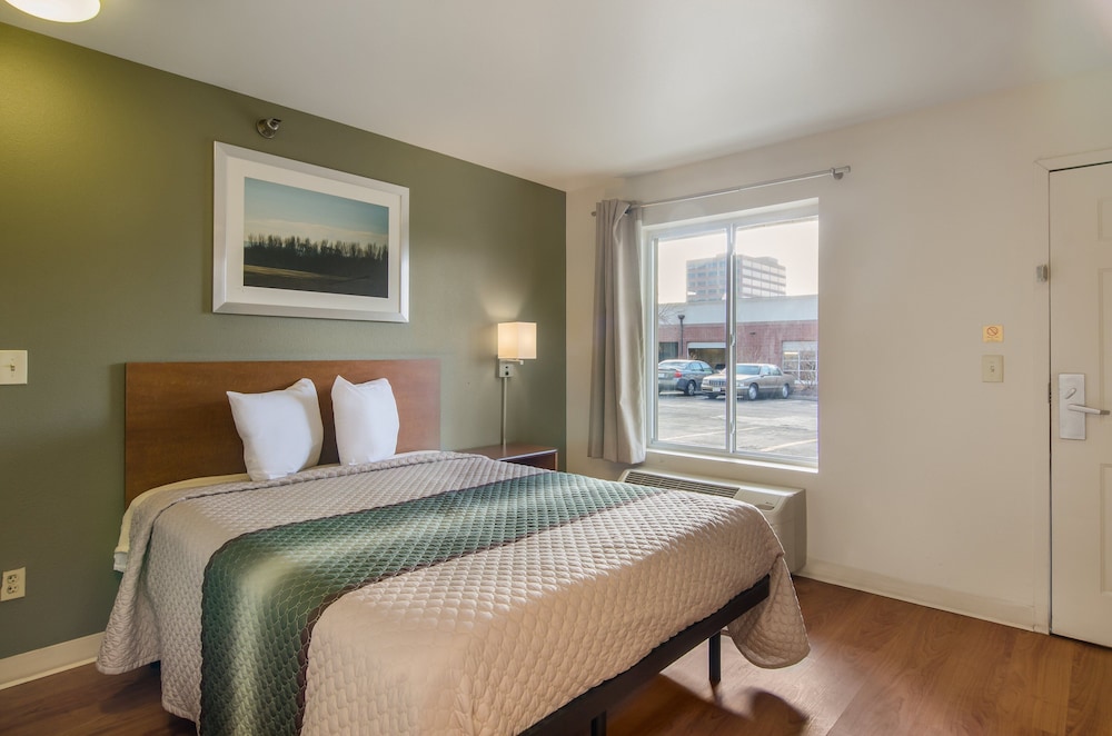 Studio, 1 Queen Bed, Non Smoking - Photo 1