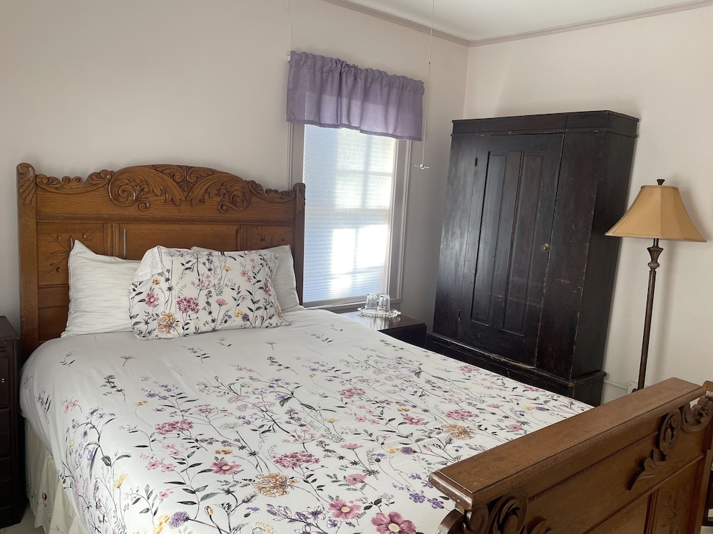 The Jack Dana Room photo 3