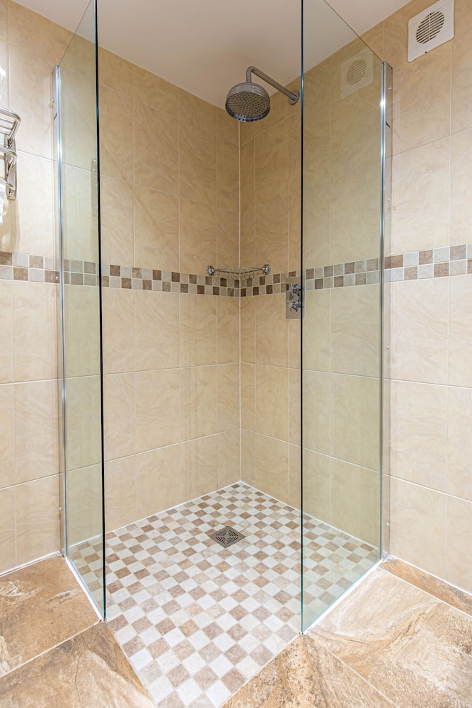 Superior Twin Room - Photo 5