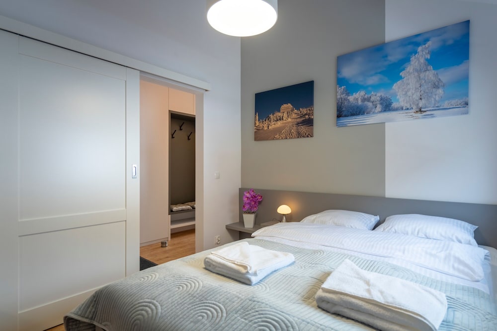 Family Apartment - Photo 7