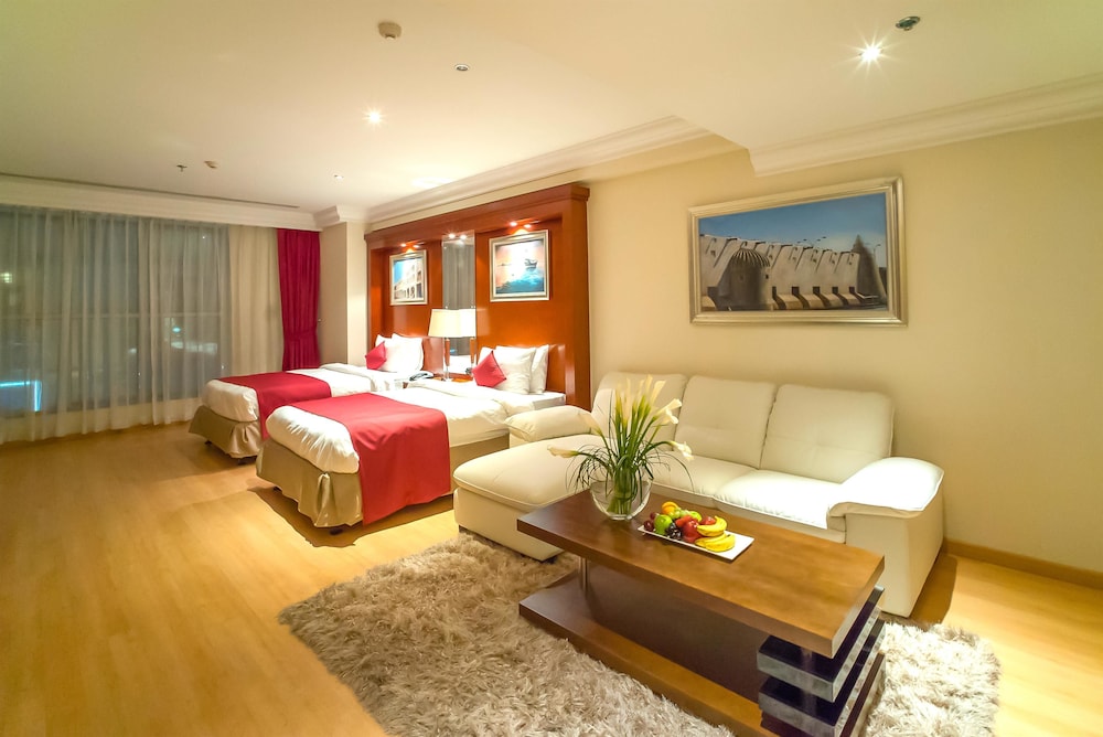 Suite, 2 Twin Beds, Non Smoking photo 2