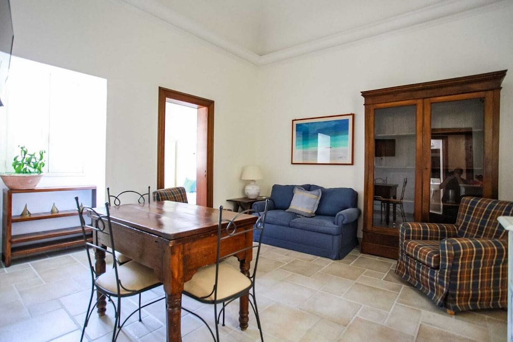 Deluxe Apartment, 3 Bedrooms (Palazzo Candido Deluxe)