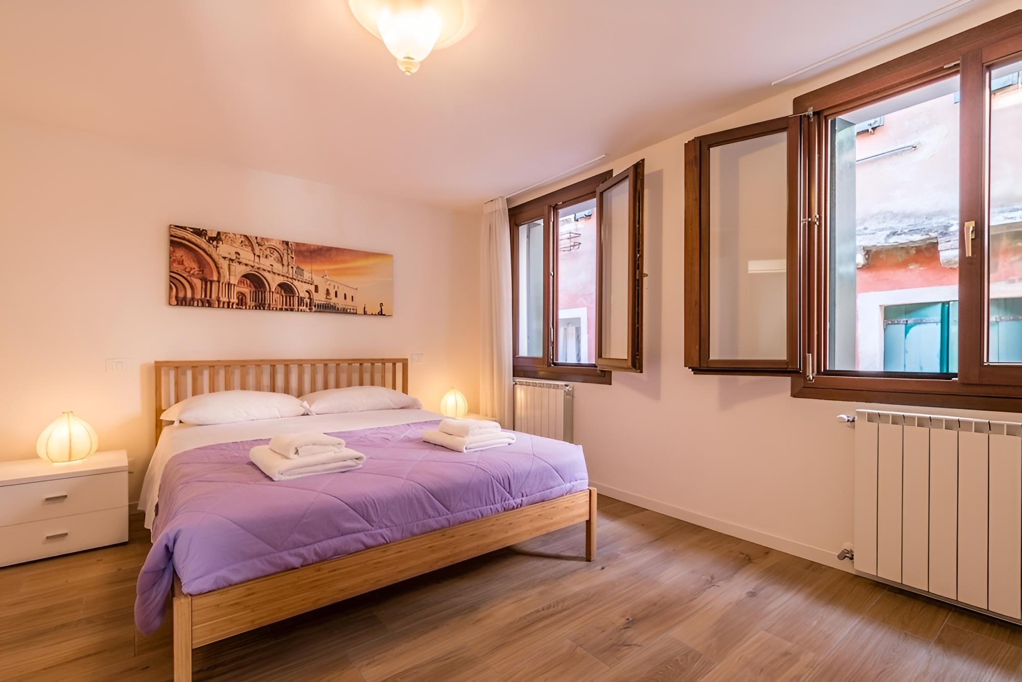 Apartment, 2 Bedrooms (Biennale 1585 B) photo 1
