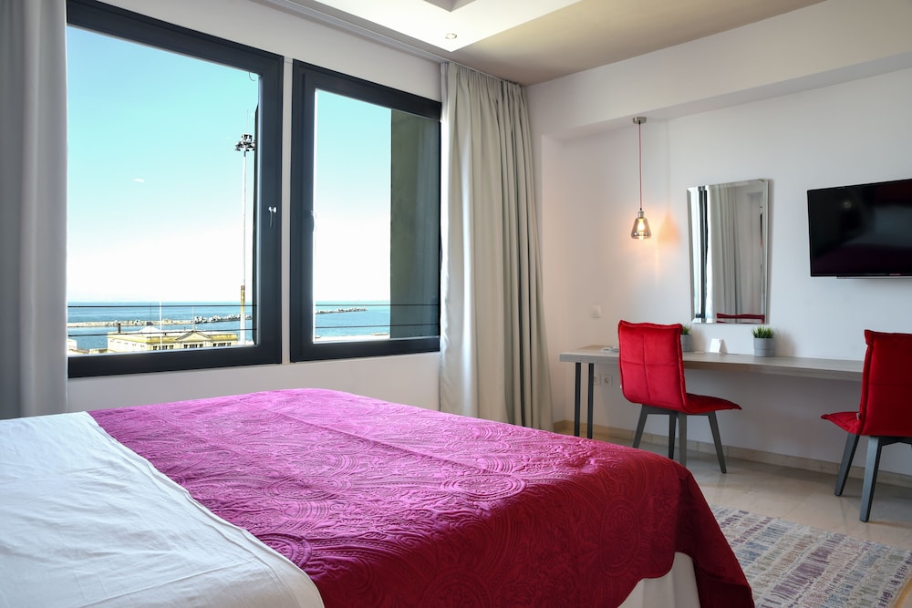 Exclusive Studio Suite, 1 Queen Bed, Sea View photo 2