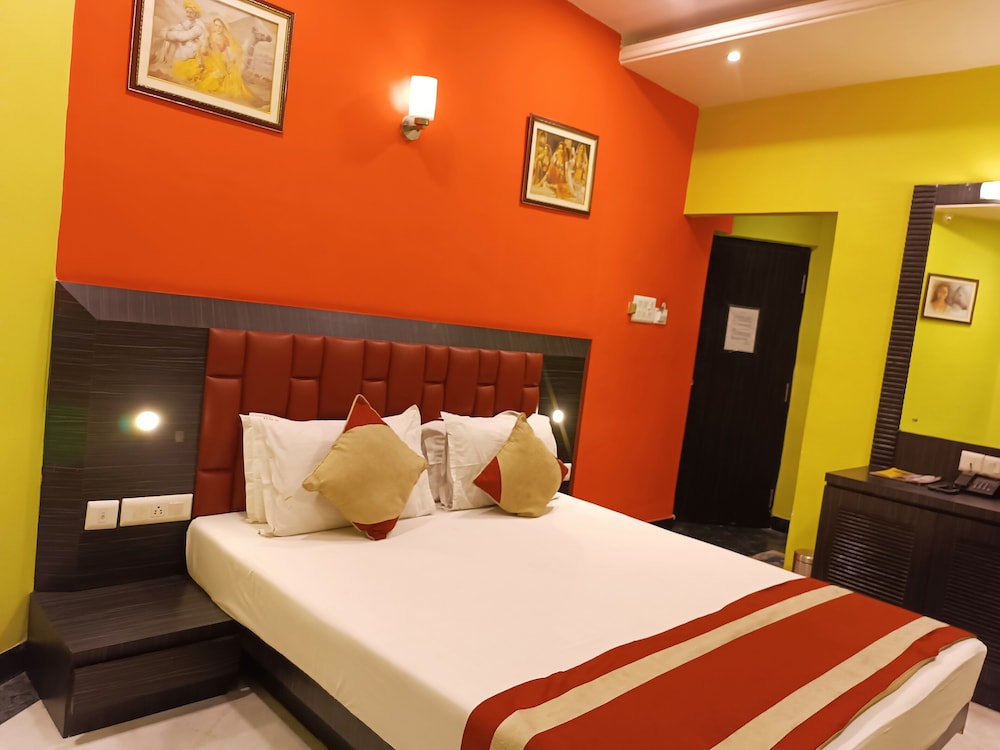 Deluxe Room - Photo 3