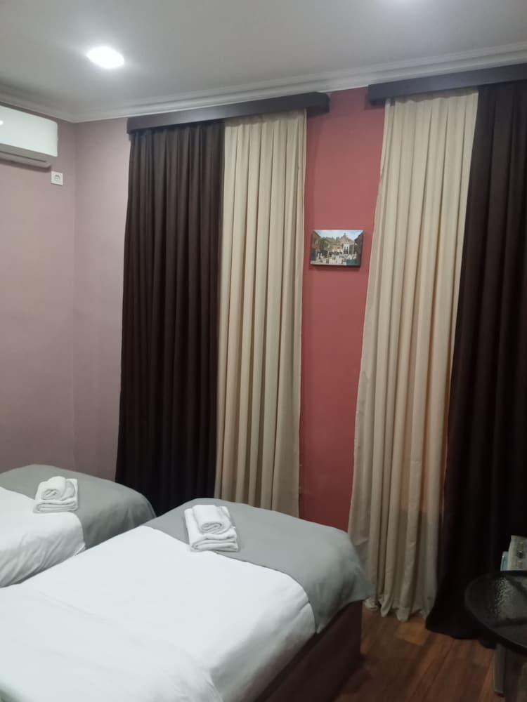 Standard Twin Room photo 1