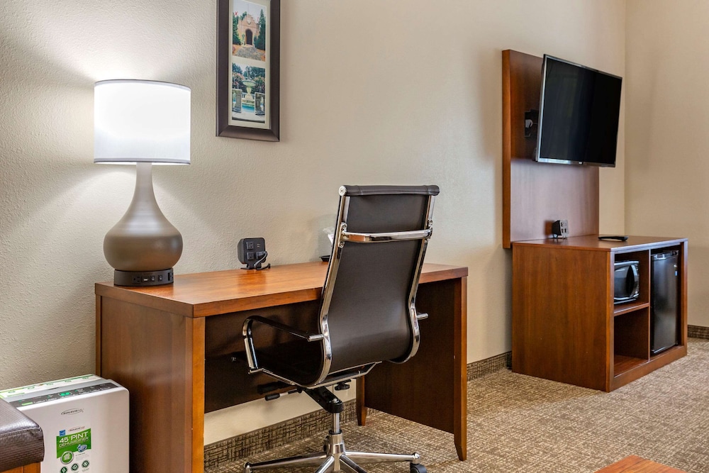 Suite, Non Smoking - Photo 8