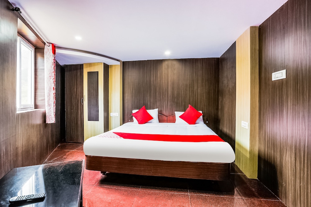 Deluxe Double Or Twin Room, 1 King Bed photo 1
