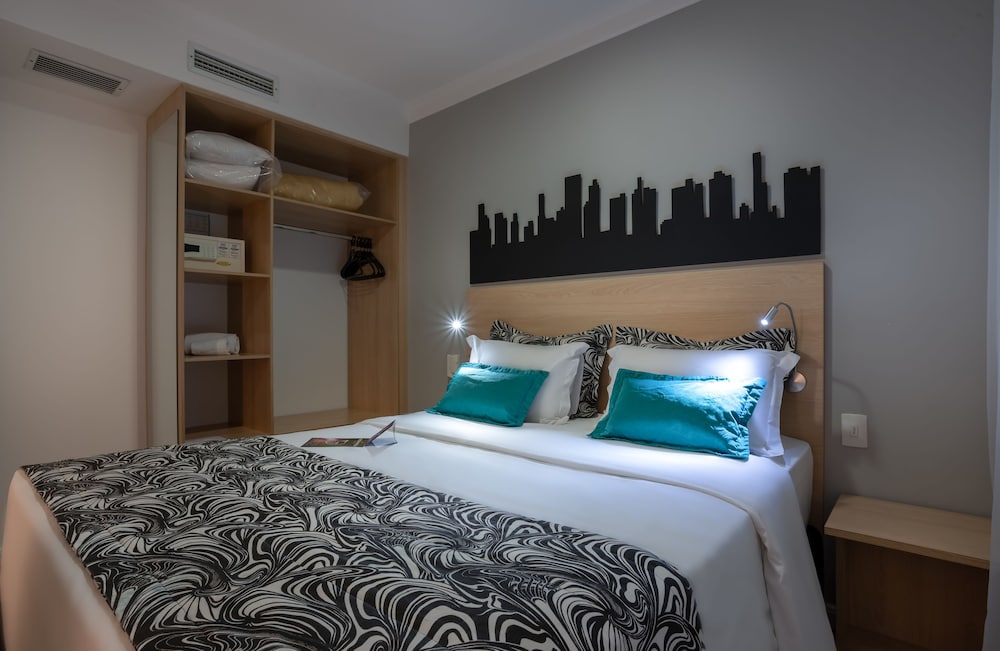 Standard Room, 1 Double Bed - Photo 10