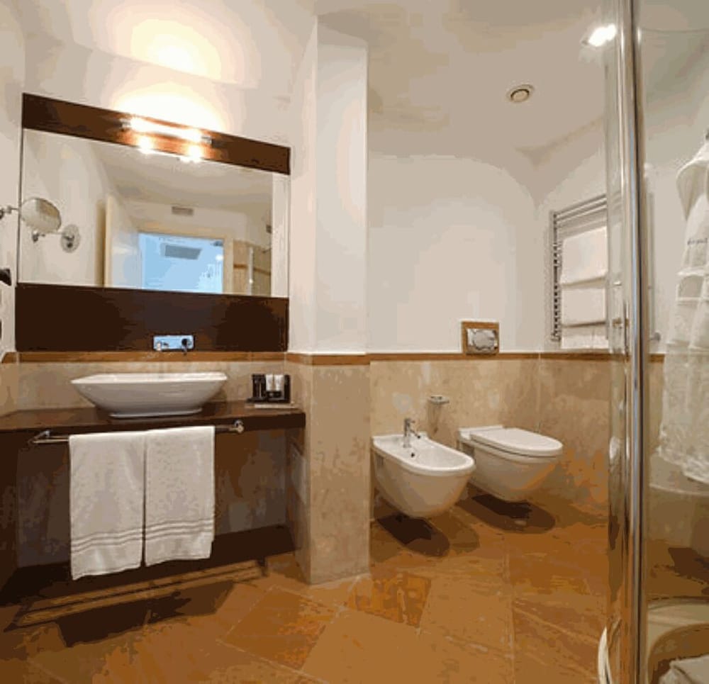 Family Room - Photo 10