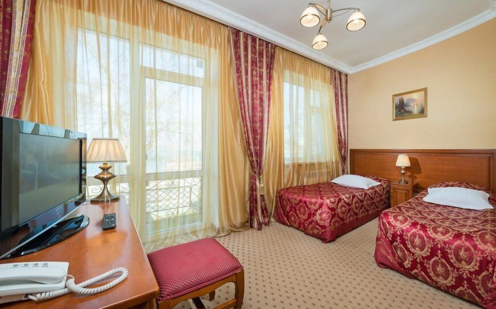 Standard Double or Twin Room photo 2
