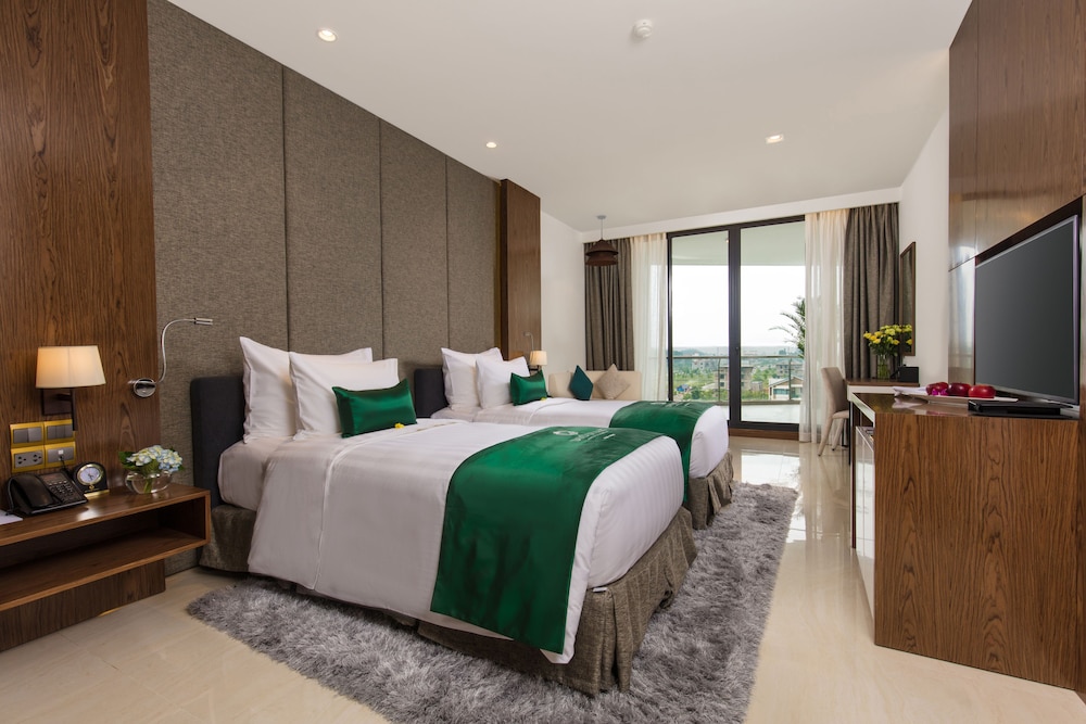 Premium Deluxe Twin  Room - Photo 1