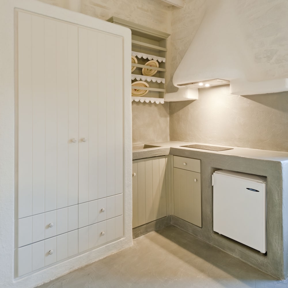 Traditional Triple Room - Photo 11