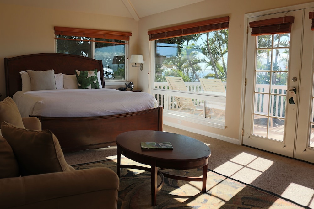 Deluxe Suite, Jetted Tub, Ocean View photo 1