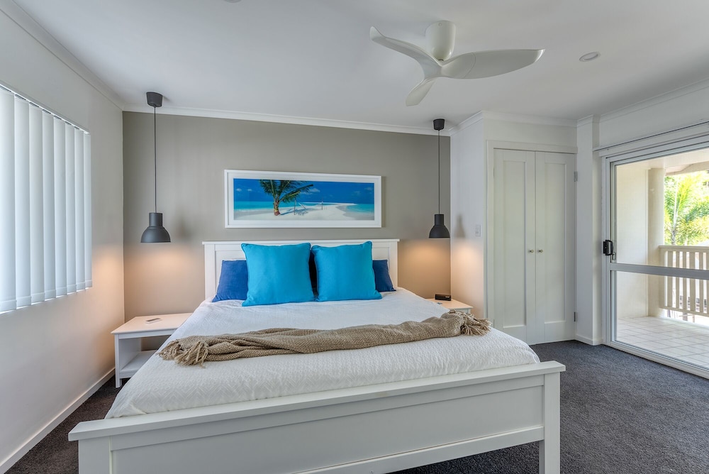 Executive Townhome, 1 Bedroom, Kitchen photo 1
